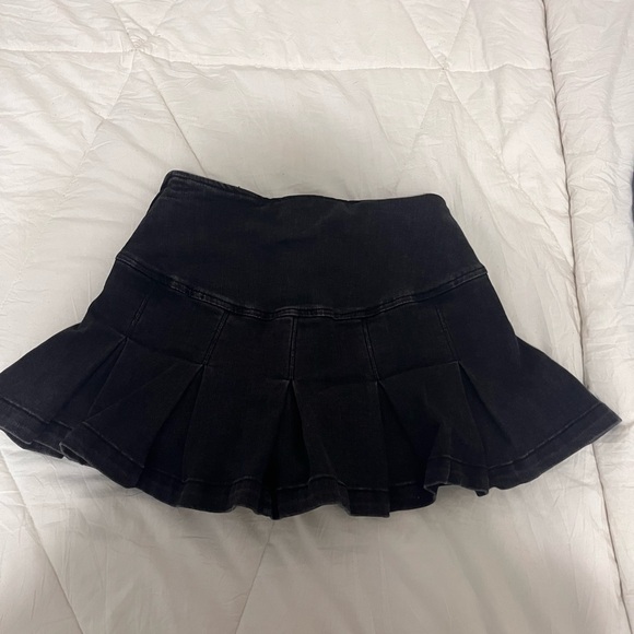 Wild Fable Black Denim Skirt - Picture 2 of 4